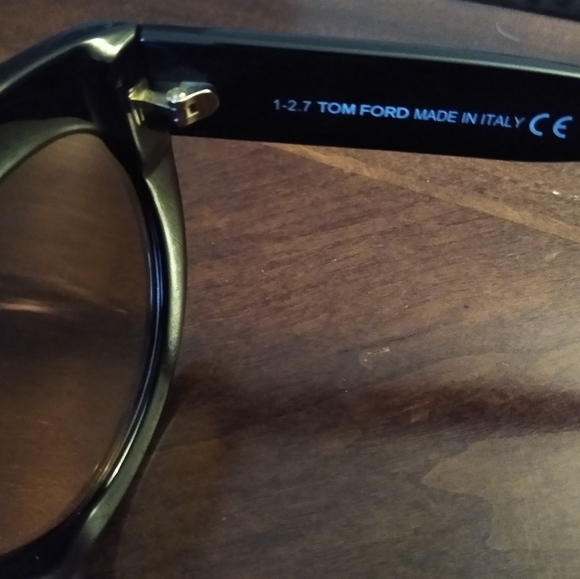 Tom Ford Sunglasses - Picture 2 of 4